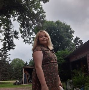 Meet your Posher, Shea